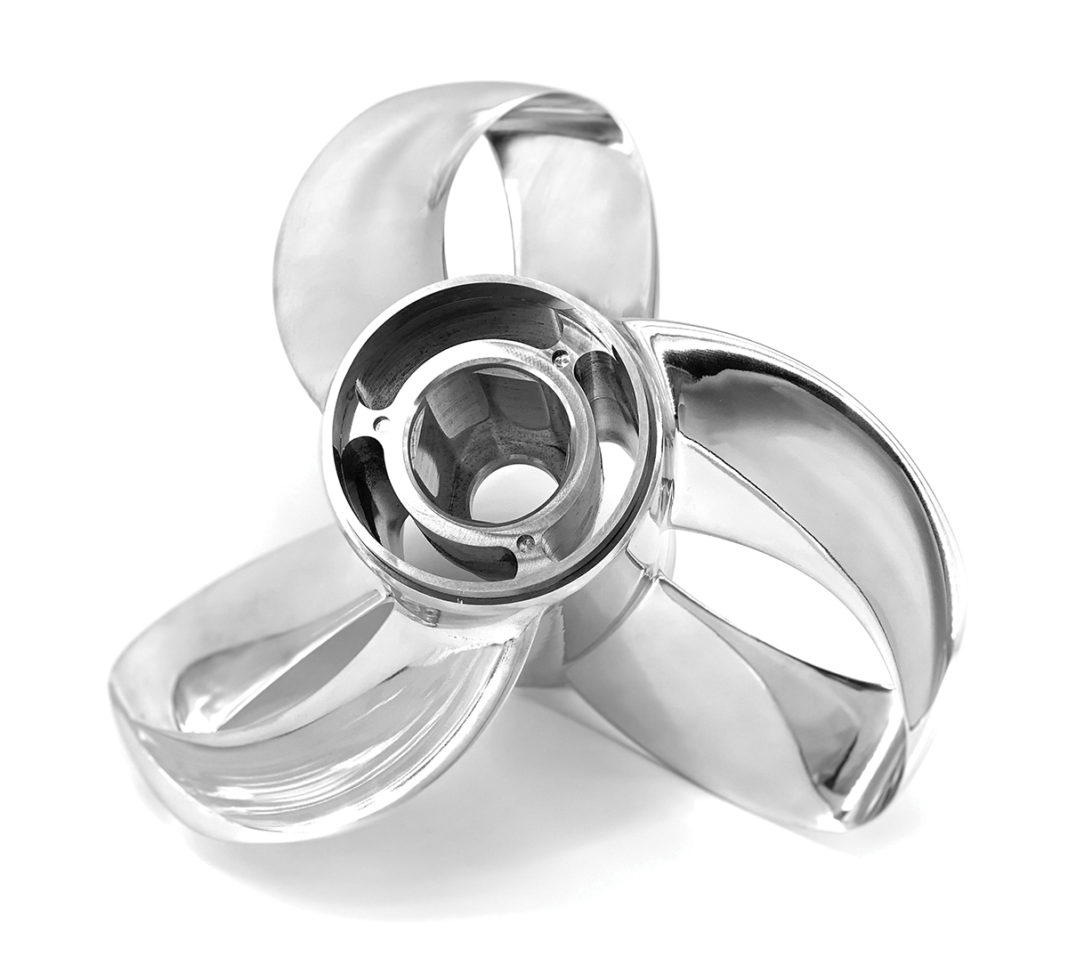 Yamaha, Sharrow Propeller Signed Manufacturing Deal Center Console